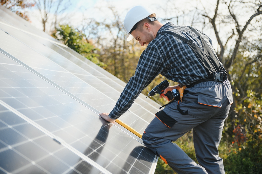 Don’t Get Tricked! How To Avoid Solar Panel Scams In Florida