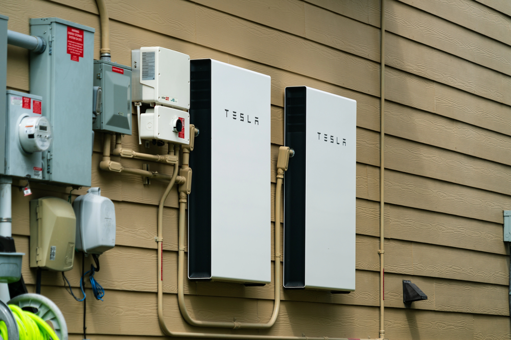 How To Prolong The Lifespan Of Solar Panel Batteries